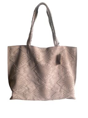Street Level Perforated Tote in Dusty Gray NWT